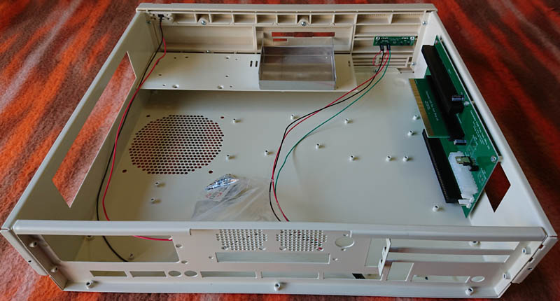 Checkmate A1500 Plus Open Case Rear